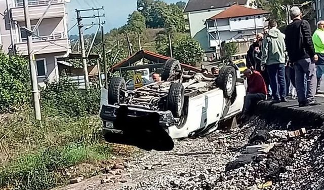 İl Özel İdare aracı bahçeye uçtu, 1 yaralı