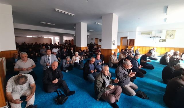 Öğretmenler için mevlit okutuldu