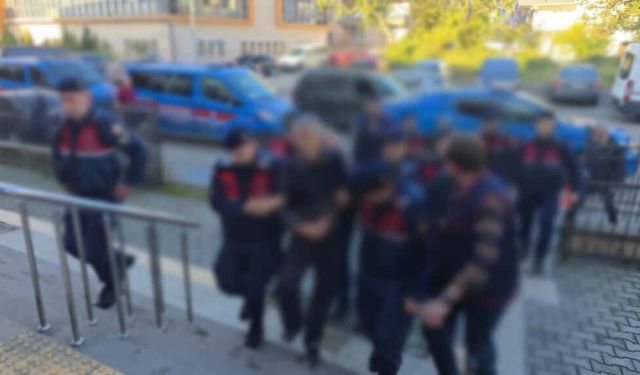 Jandarmadan silah kaçakçılığı operasyonu: 15 gözaltı