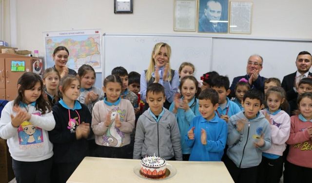 Kaymakam Şıktaş, Ensar'ın doğum gününü kutladı