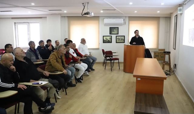 Belediye personeline hijyen eğitimi