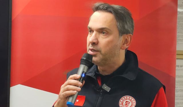 Bakan Bayraktar Zonguldak'tan resti çekti