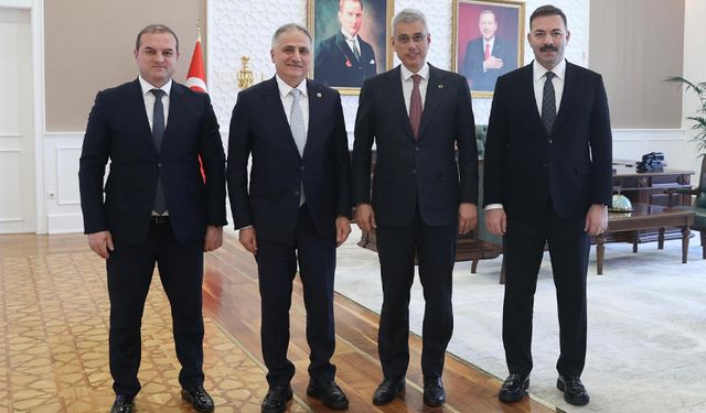 Zonguldak heyeti Sağlık Bakanı Memişoğlu'nu ziyaret etti