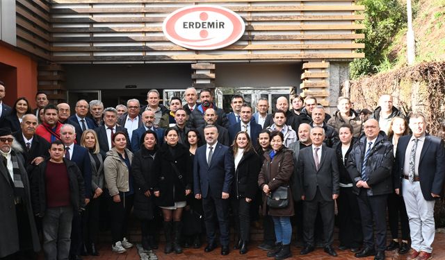 ERDEMİR, Gazetecilerle buluştu