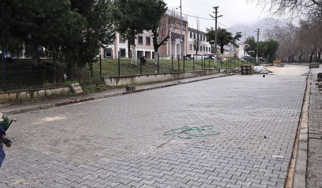 Başkan Erdem, Çaydamar ve Terakki'deki çalışmaları denetledi