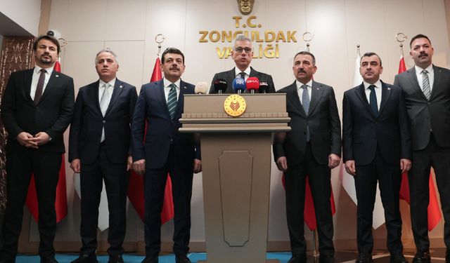 Madencilere teşekkür etti, sigara içmeyin uyarısında bulundu