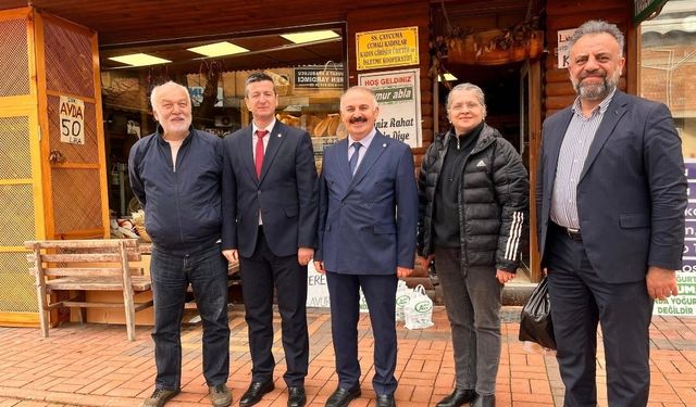 Ensar Vakfı Genel Başkanı Aynur Abla'yı ziyaret etti