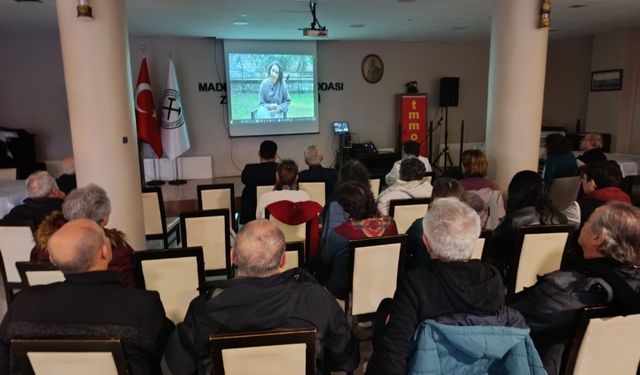 Depremin 3'üncü yıl dönümünde anlamlı etkinlik