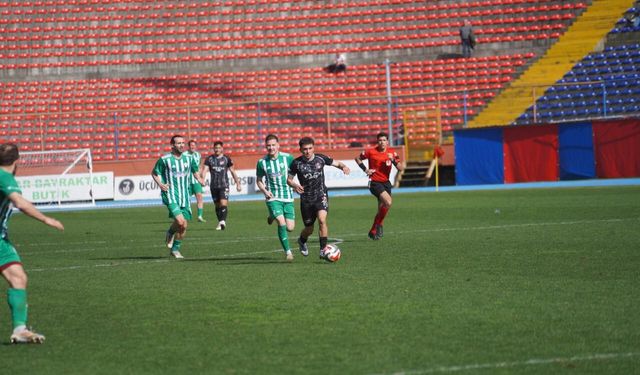 Zonguldakspor’a kendi sahasında Çayeli şoku