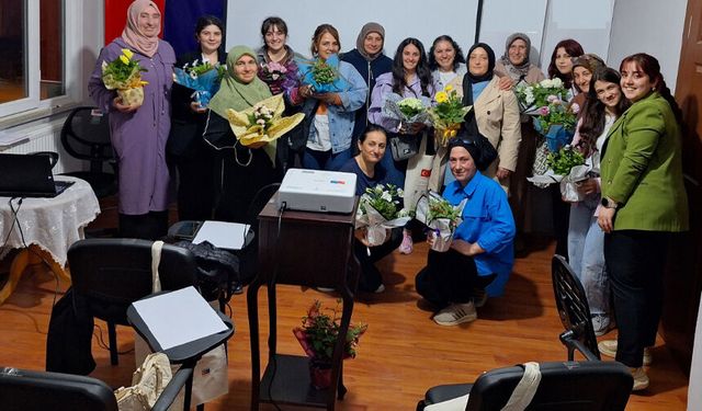 “Kadınlar Liderlik İçin” mottosuyla 8 Mart kutlandı...