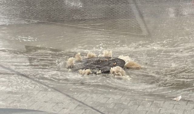 Zonguldak'ta rögarlardan yağmur suyu fışkırdı