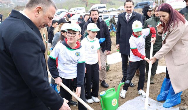 Ereğli'de 2.026 fidan geleceğe dikildi