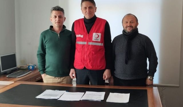 Kızılay Kozlu Şube Başkanlığı'na iş insanı Özgür Kuru atandı