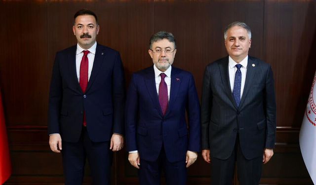 Zonguldak AK Parti, Tarım Bakanı Yumaklı'yı ziyaret etti