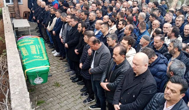 19 Yaşındaki Aysu Öksüz gözyaşlarıyla uğurlandı