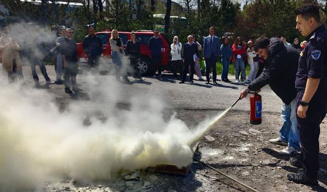 İtfaiye, mosak ve turizm fakültesi’nde yangın eğitimi verdi