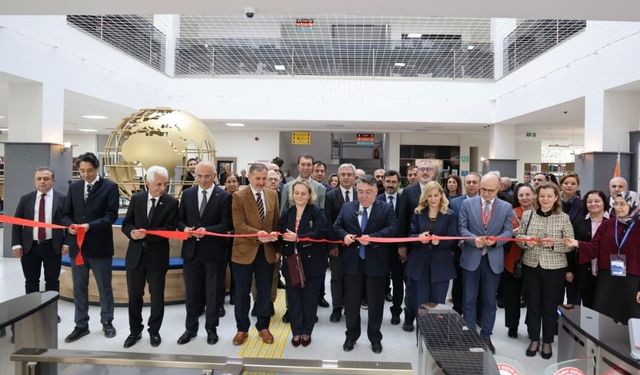 Prof. Dr. Durmuş Günay kütüphanesi hizmete açıldı