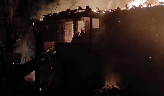 Karabaşlı köyünde yangın paniği