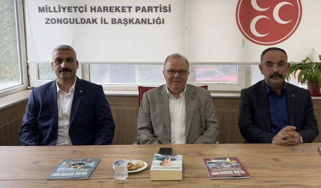 MHP'ye huzur geldi: Kotra aylar sonra İl Başkanlığı'nı ziyaret etti