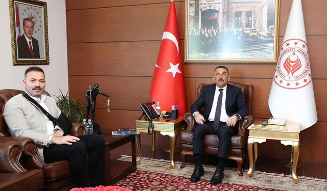 İl Başkanı Mustafa Çağlayan’dan Vali Hacıbektaşoğlu’na ziyaret