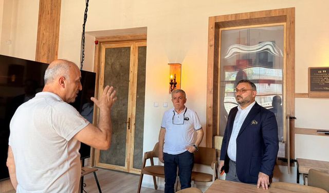 Nejdet Tıskaoğlu'ndan Çaycuma Öğretmenevi Kütüphanesi'ne ziyaret
