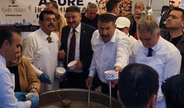 Bakan Kacır Zonguldak'ta Aşure Programına katıldı