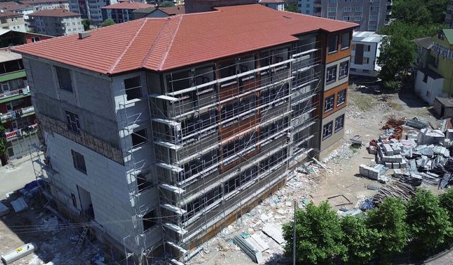 Gülüç'te 24 derslikli ilkokulda çalışmalar sürüyor