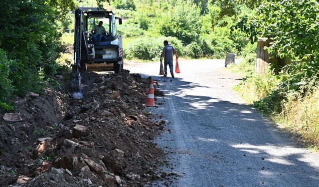 Ahmetçikler modern içme suyu ve kanalizasyon hattına kavuştu