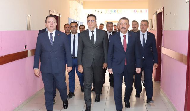 Denetimli serbestlik yükümlülerinden okula renkli dokunuş