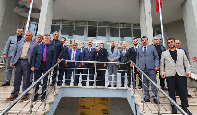 MHP Zonguldak İl Başkanı Orhan Korkmaz mazbatasını aldı