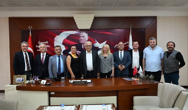 CHP’den Posbıyık’a geçmiş olsun ziyareti