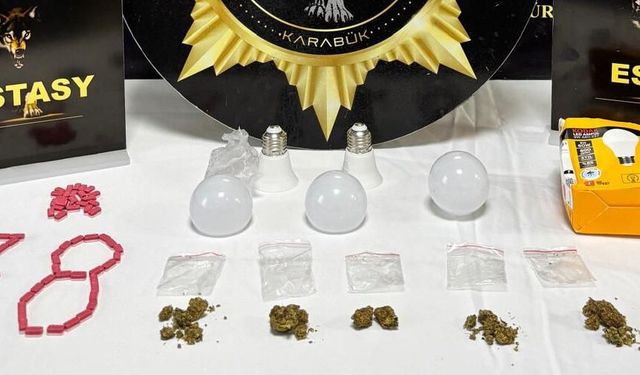 Ampul içine gizlenmiş uyuşturucuyla yakalanan şüpheli tutuklandı