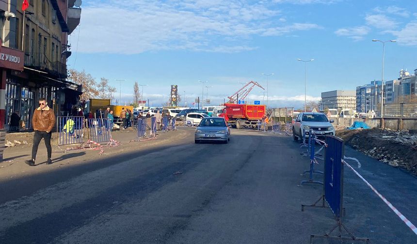 Acılık-Soğuksu bağlantı yolu asfaltlanarak trafiğe açıldı...