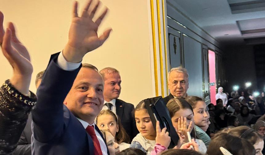 Alaplı'lı 2 Bin kadın gönüllerince eğlendi...