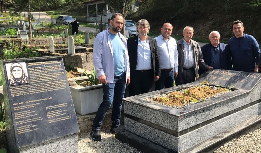 Devrekli yazarlar, Tombulacık Halime'nin mezarını ziyaret etti...