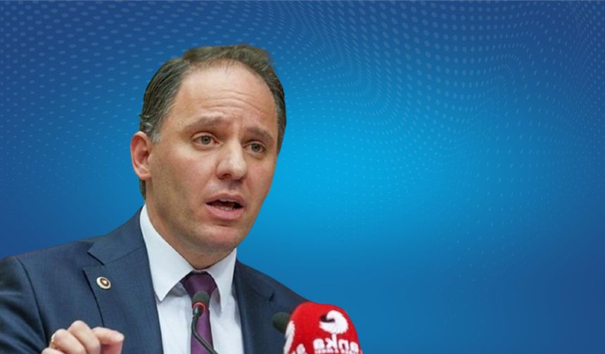 Deniz Yavuzyılmaz: Diplomasız kişi sarayda oturuyor!