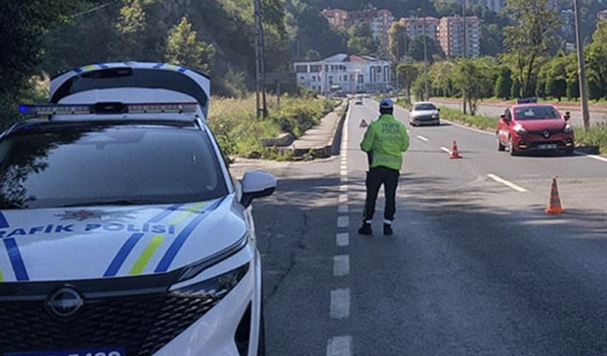 Zonguldak'ta güvenlik güçlerinin yoğun denetimi sürüyor