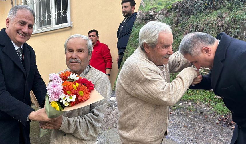 Milletvekili Saffet Bozkurt’tan anlamlı Öğretmenler Günü ziyareti