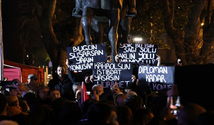 CHP örgütleri, Madenci Anıtı'nda 'Adalet' nöbeti tuttu