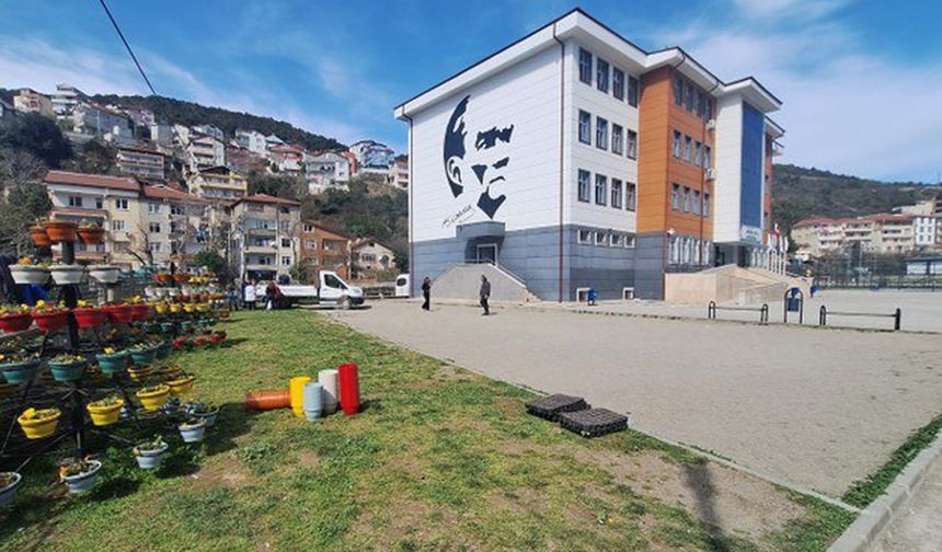 Merih Şuğle Ortaokulu’nun Erasmus projesi kabul edildi