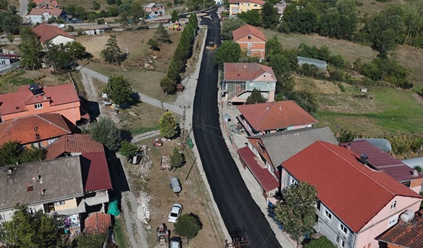 Zonguldak’ta Güzeloğlu-Serdaroğlu Yolunda Konforlu Ulaşım İçin Asfalt Çalışması