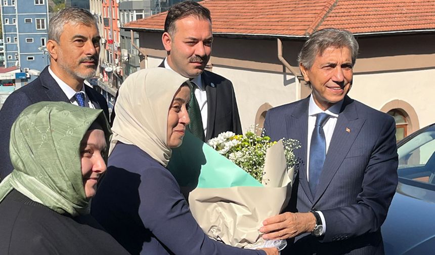 Genel Başkan Yardımcısı Demir'den AK Parti'ye ziyaret
