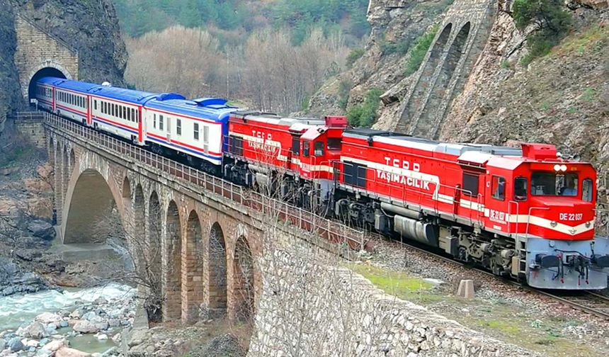Karabük-Zonguldak tren hattında bakım çalışması: Seferler geçici olarak Gökçebey’e kadar