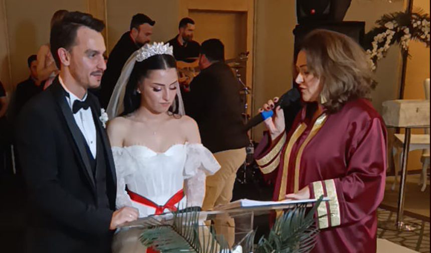 Birkan ve Esmanur, görkemli bir törenle dünya evine girdi