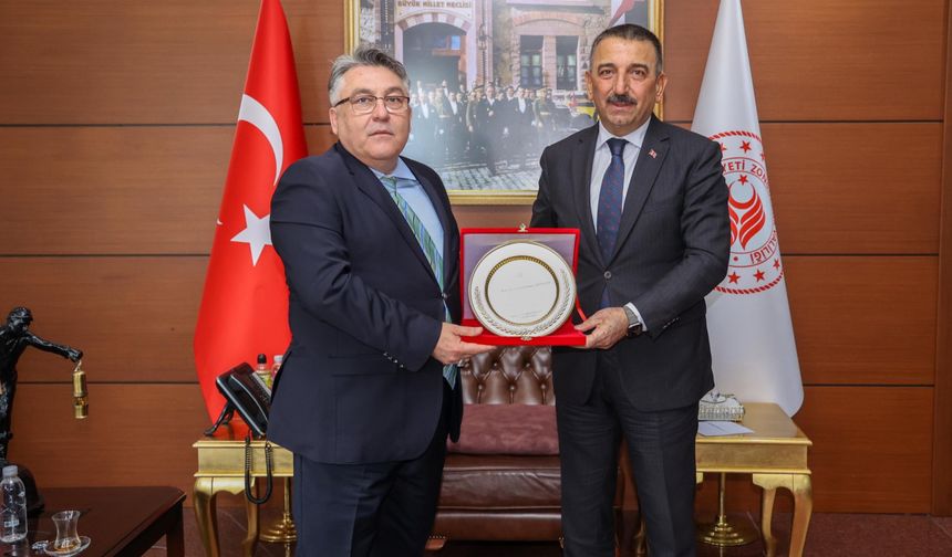 Hacıbektaşoğlu, Rektör Özölçer'i kabul etti