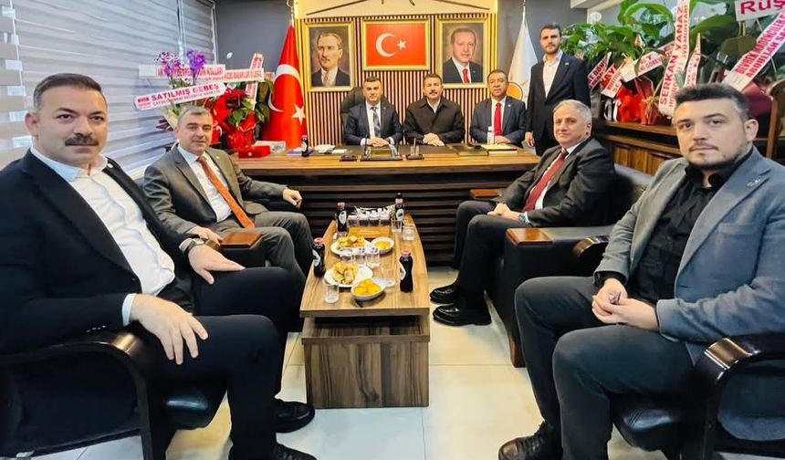 Ak Parti kurmaylarından Devrek'e ziyaret