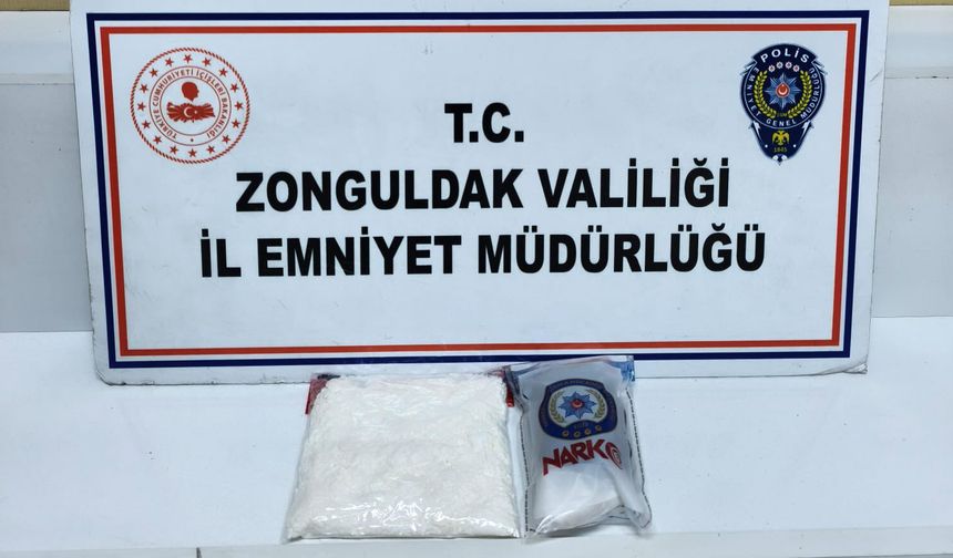 Uyuşturucu operasyonunda 3 şüpheli tutuklandı