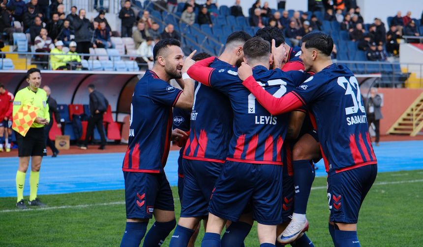 Zonguldakspor evinde güldü; Pazarspor’u 3-0 mağlup etti