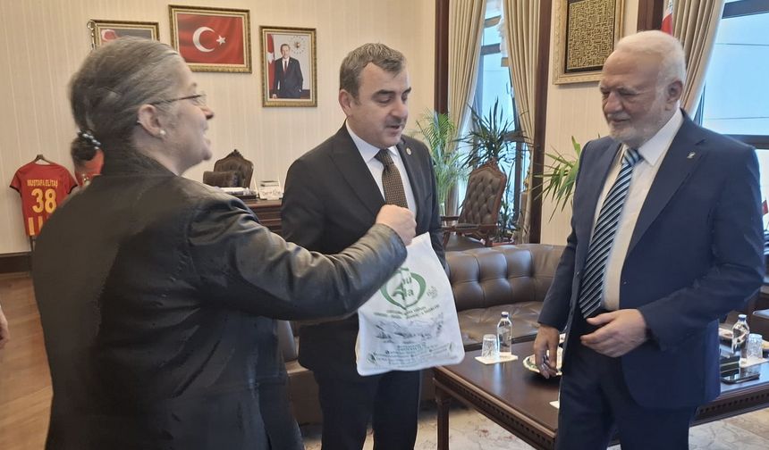 Mustafa Elitaş “Çaycuma manda yoğurduğunun namını çok duydum”