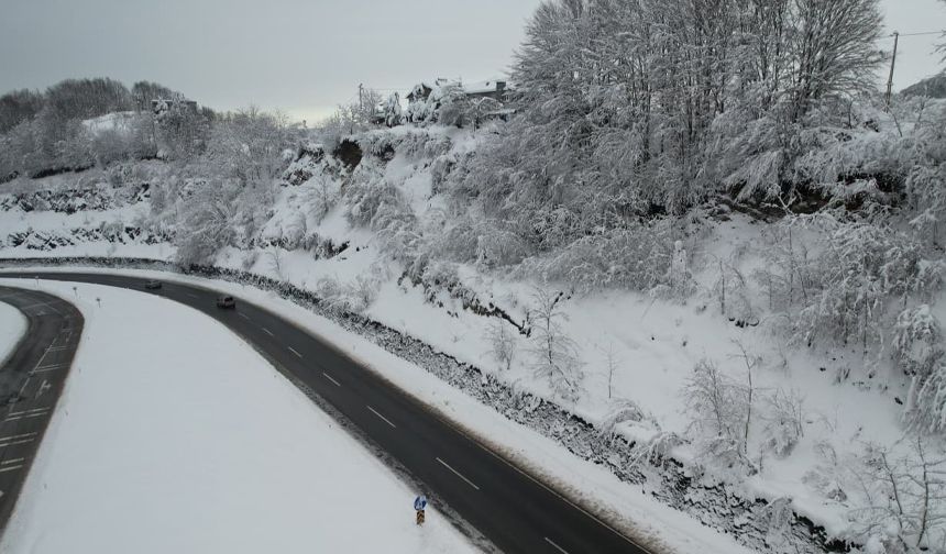 Zonguldak Ereğli yolunda kartpostallık manzara